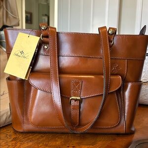 NWT! Patricia Nash Tan Leather Tote
